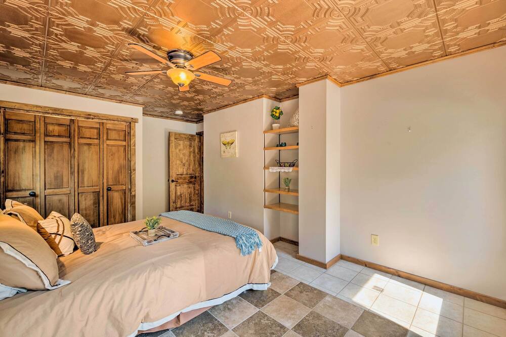 Photo of Bedroom in Silver Summit