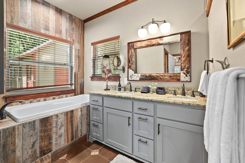 Photo of Bathroom in Springdale