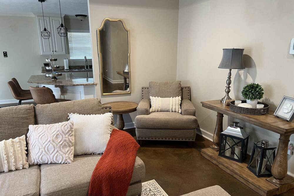 Photo of Livingroom in Conway