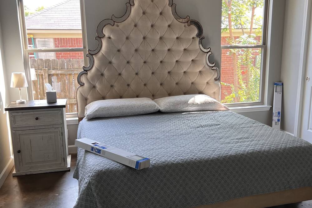 Photo of Bedroom in Greenbrier
