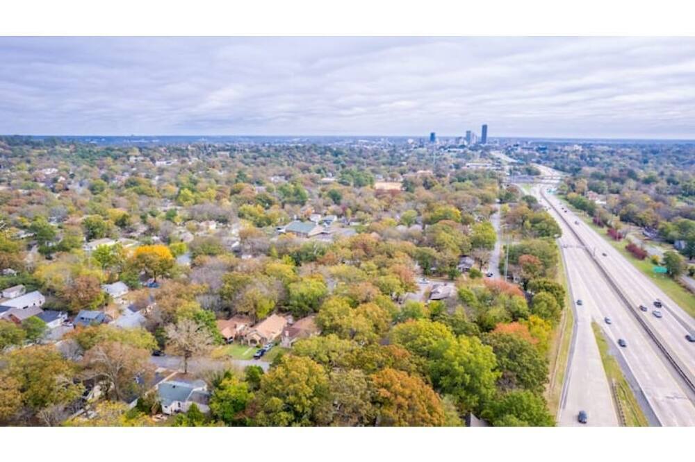 Photo of Outdoor in Capital View