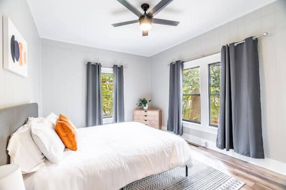 Photo of Bedroom in Capital View