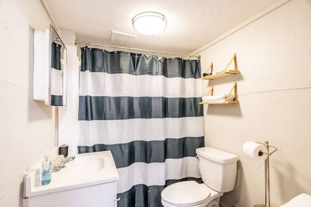 Photo of Bathroom in Capital View