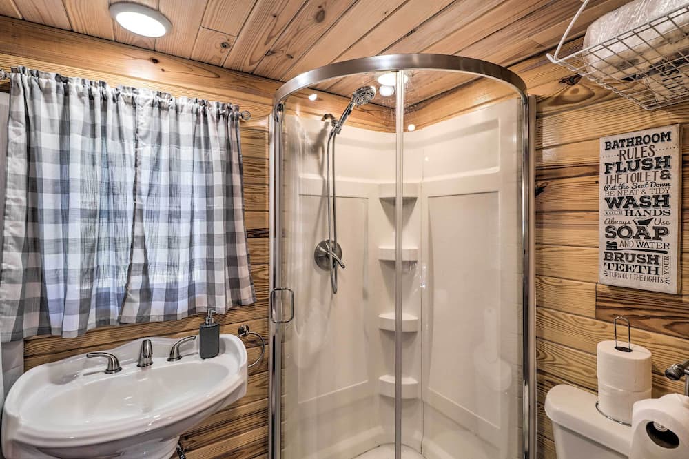 Photo of Bathroom in Boswell