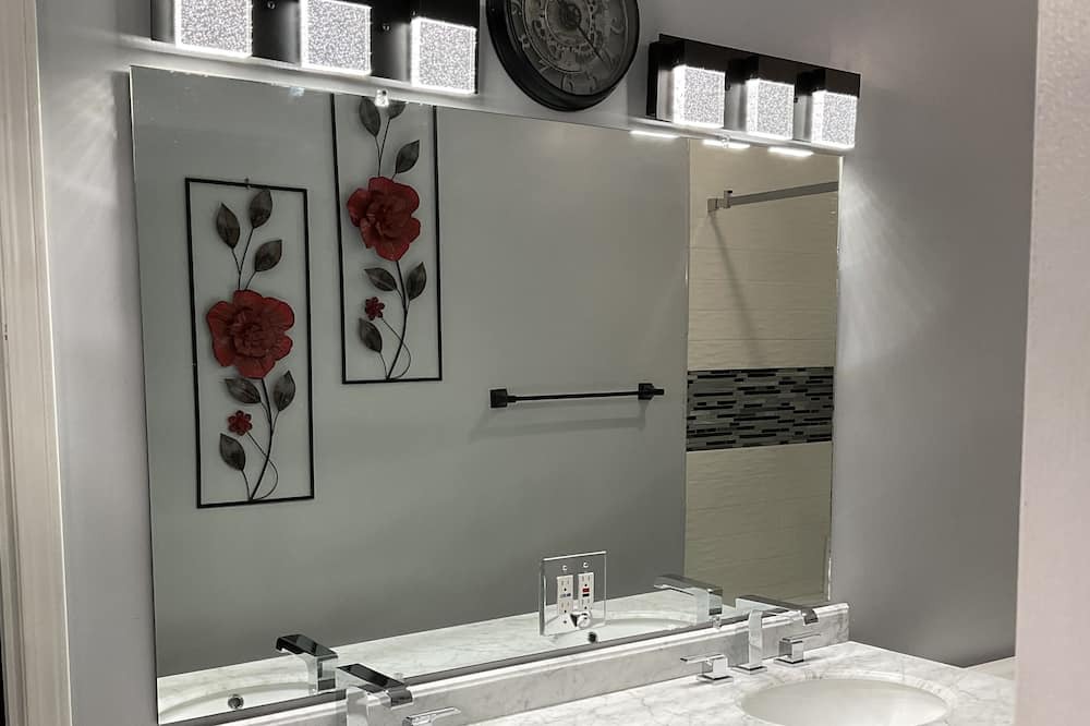 Photo of Bathroom in Harrison