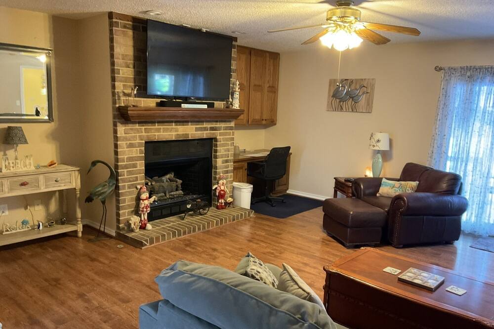 Photo of Bedroom in Harrison