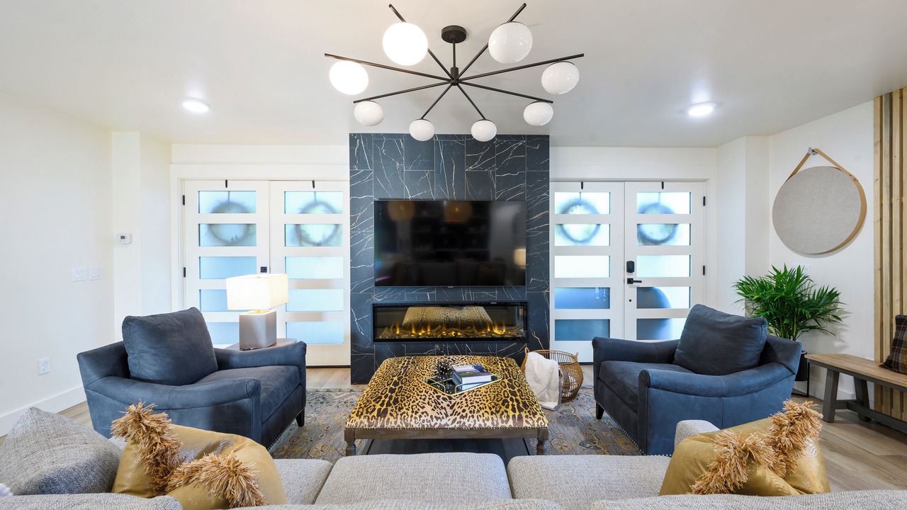 Photo of Livingroom in Broken Bow