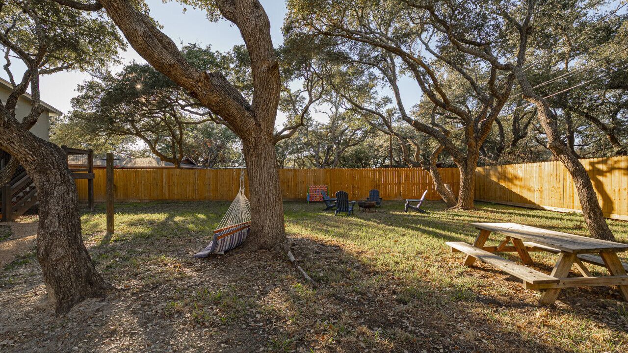 Photo of Outdoor in Fulton