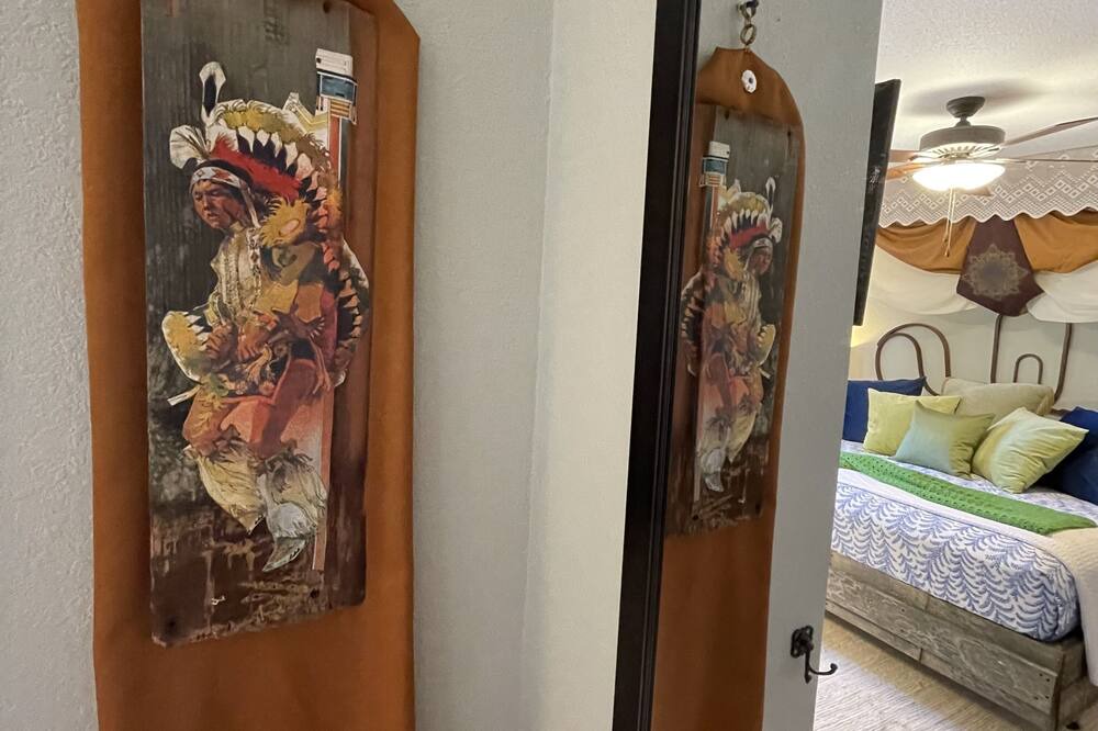 Photo of Bedroom in Springville