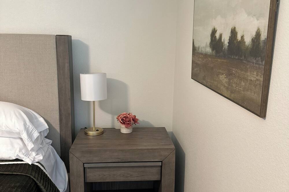 Photo of Bedroom in Russellville