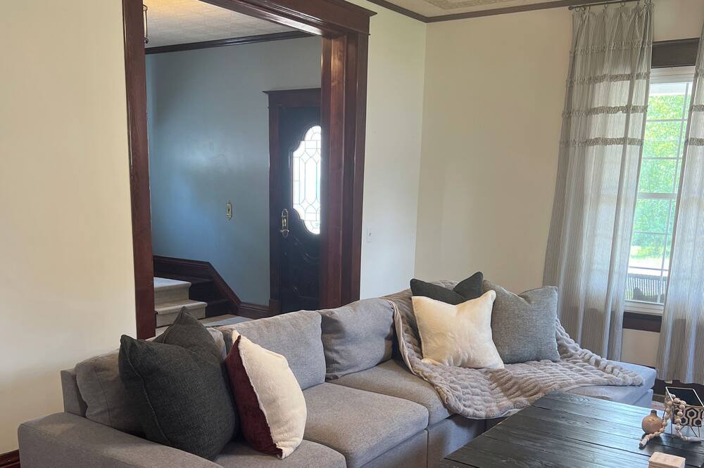 Photo of Livingroom in Cape Girardeau