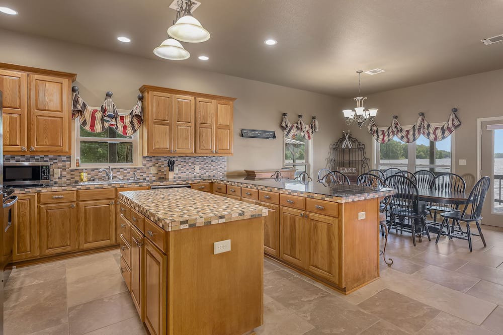 Photo of Kitchen in Homer