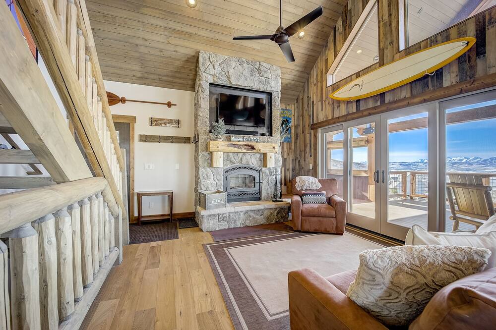 Photo of Livingroom in Kamas