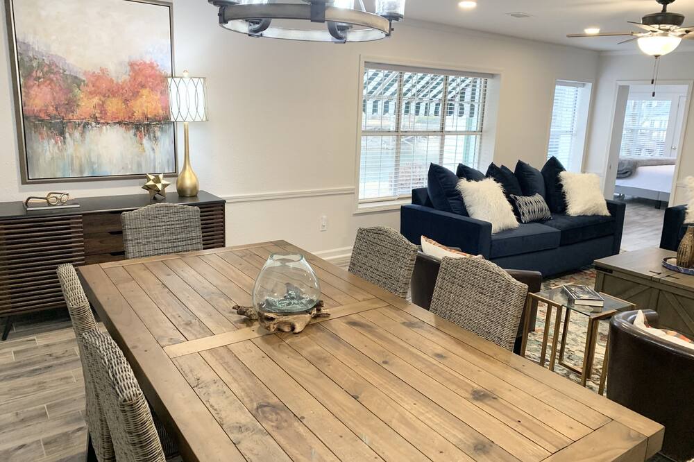 Photo of Livingroom in Rockwell