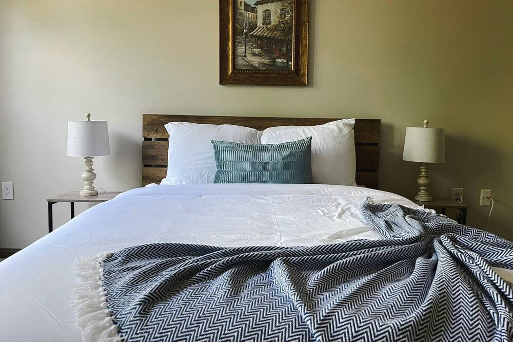Photo of Bedroom in Ferndale