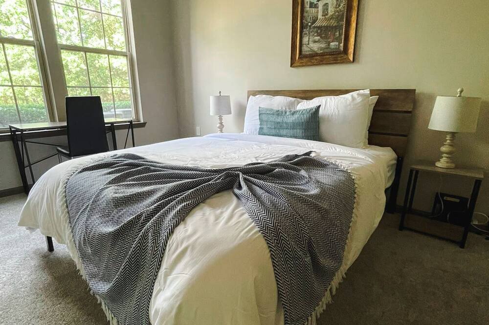 Photo of Bedroom in Ferndale