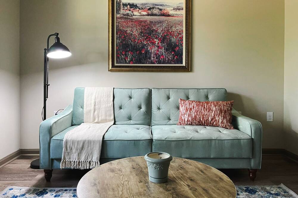 Photo of Livingroom in Ferndale