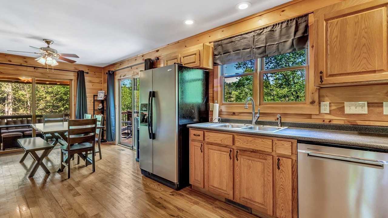 Photo of Kitchen in Vein Mountain