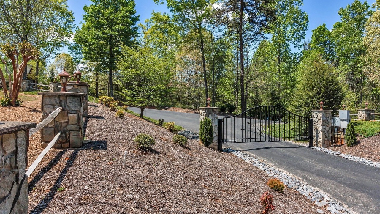 Photo of Outdoor in Vein Mountain