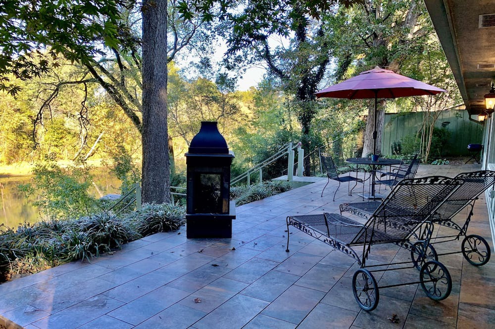 Photo of Patio Balcony in Wilburn