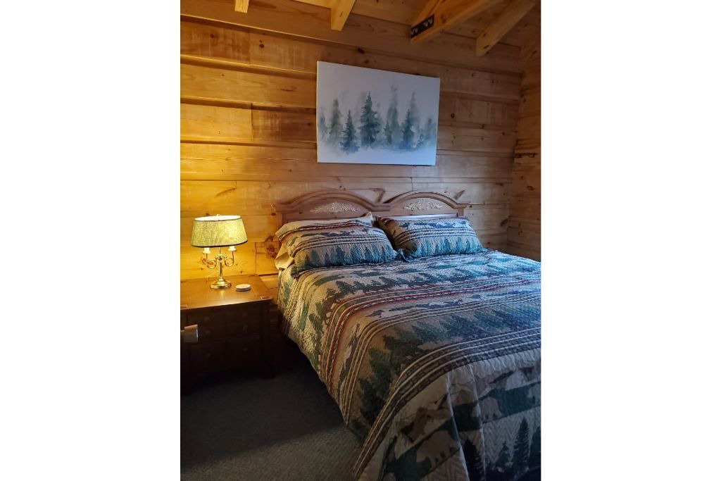 Photo of Bedroom in Uniontown