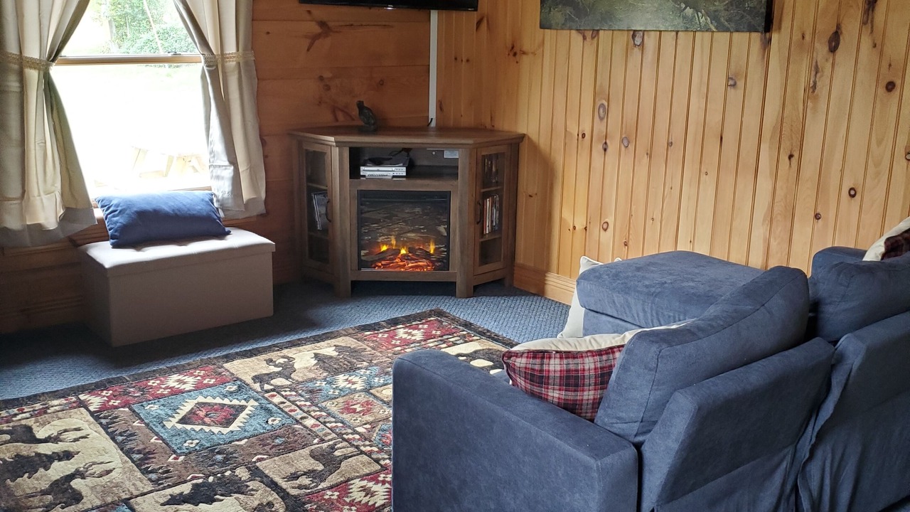 Photo of Livingroom in Uniontown