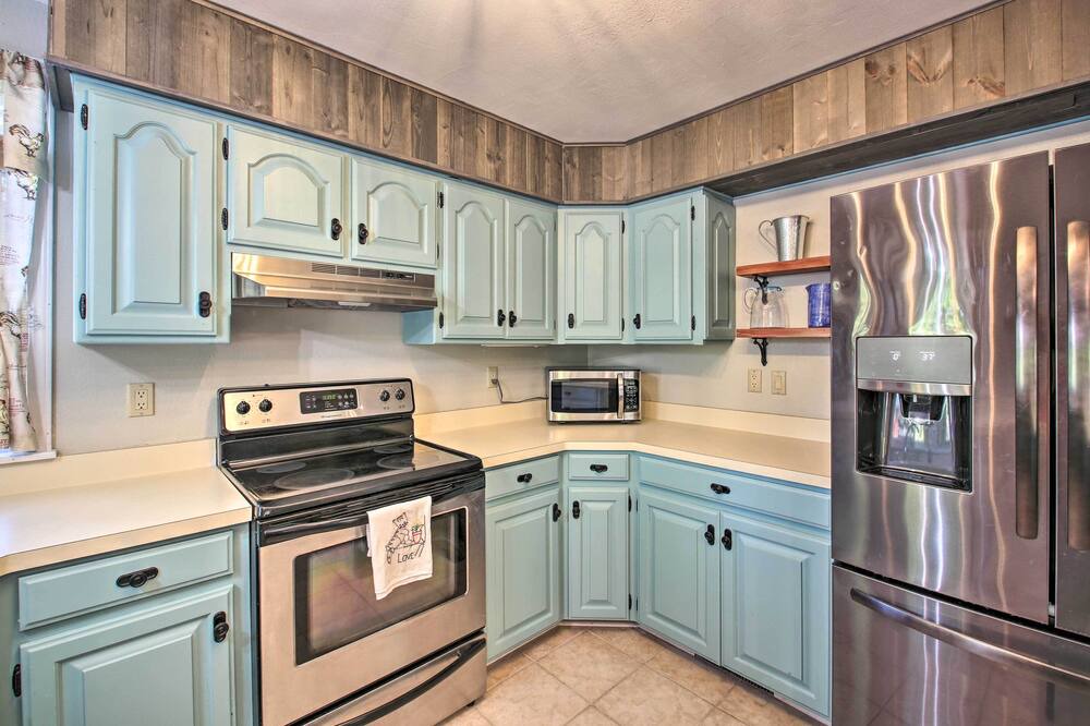Photo of Kitchen in Hot Springs Village