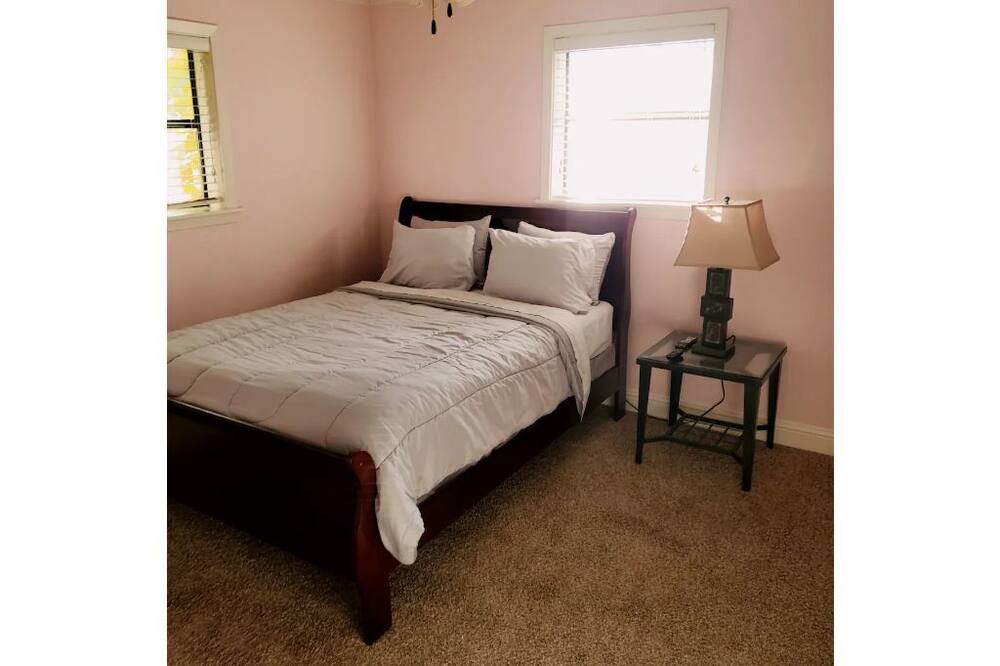 Photo of Bedroom in Bossier City