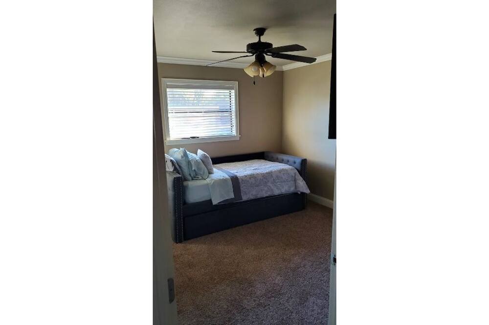 Photo of Bedroom in Bossier City