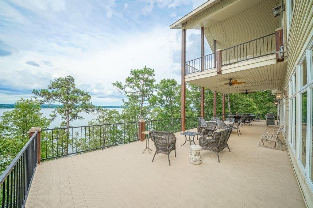 Photo of Patio Balcony in Quitman