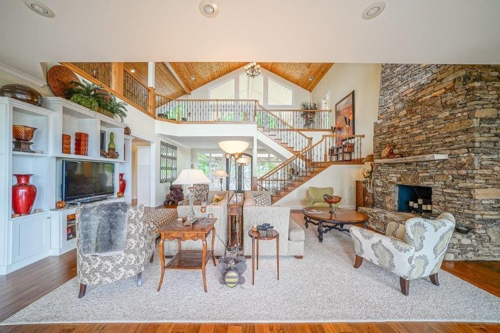 Photo of Livingroom in Quitman