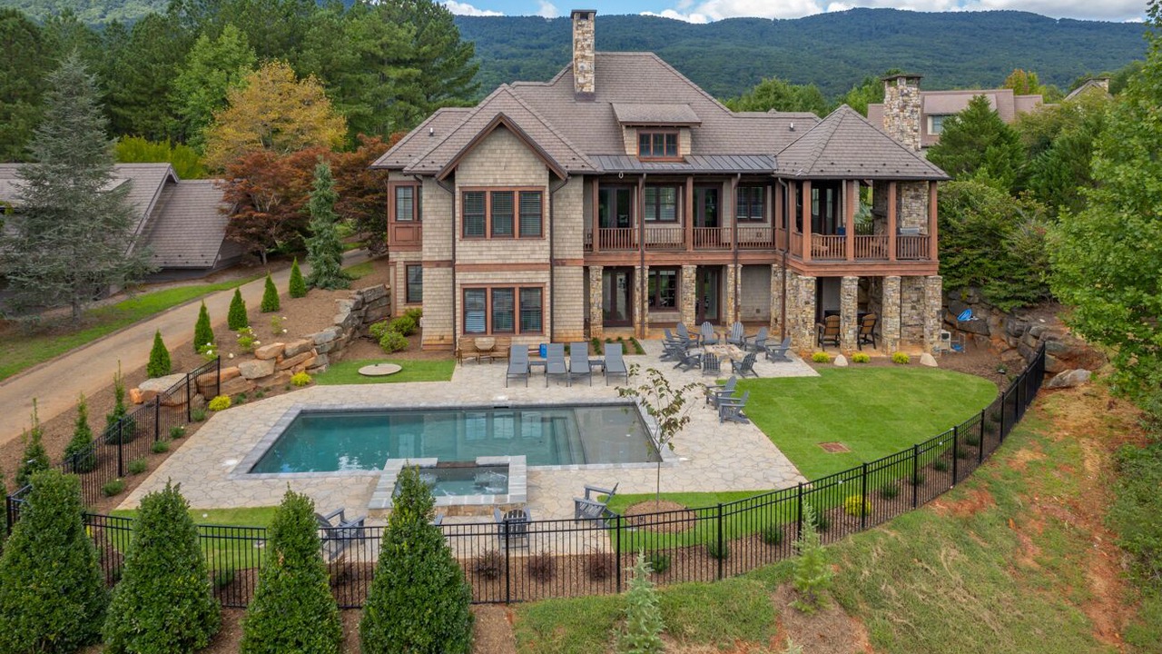 Photo of Outdoor in Mill Spring