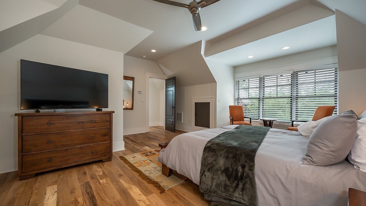 Photo of Bedroom in Mill Spring