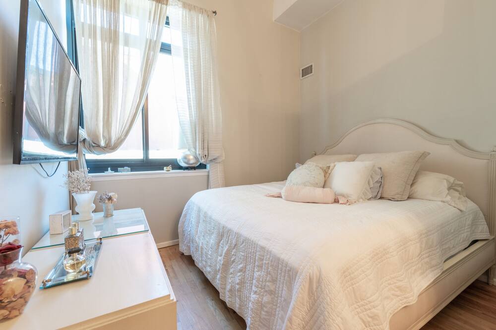 Photo of Bedroom in Union City