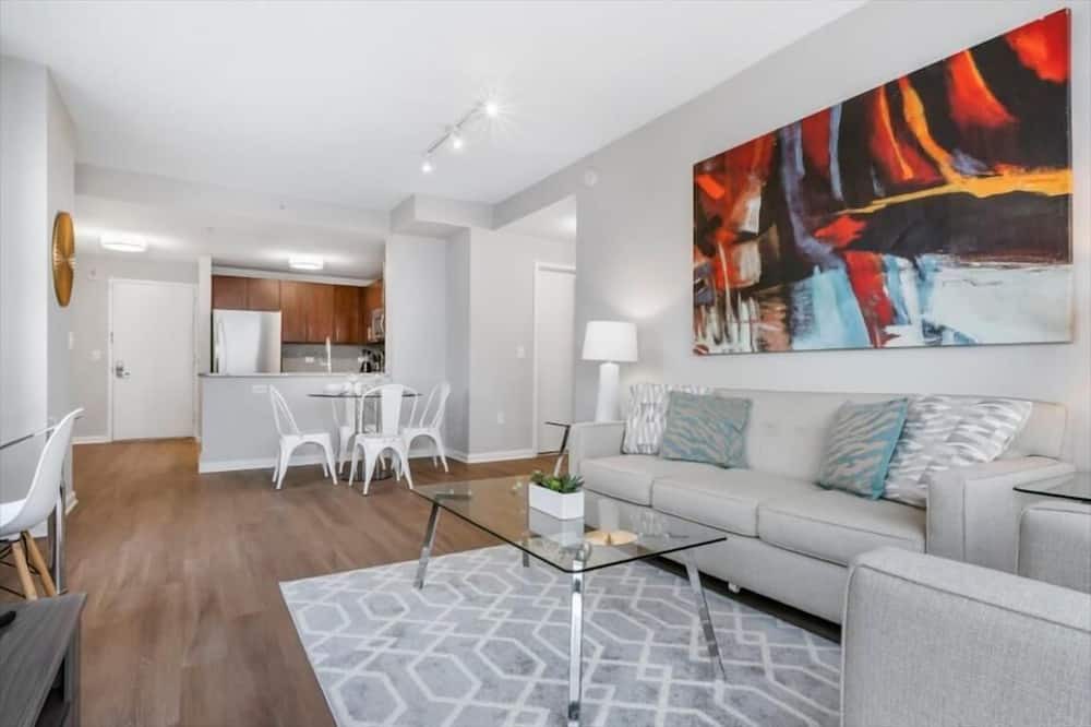 Photo of Bedroom in Hudson Exchange