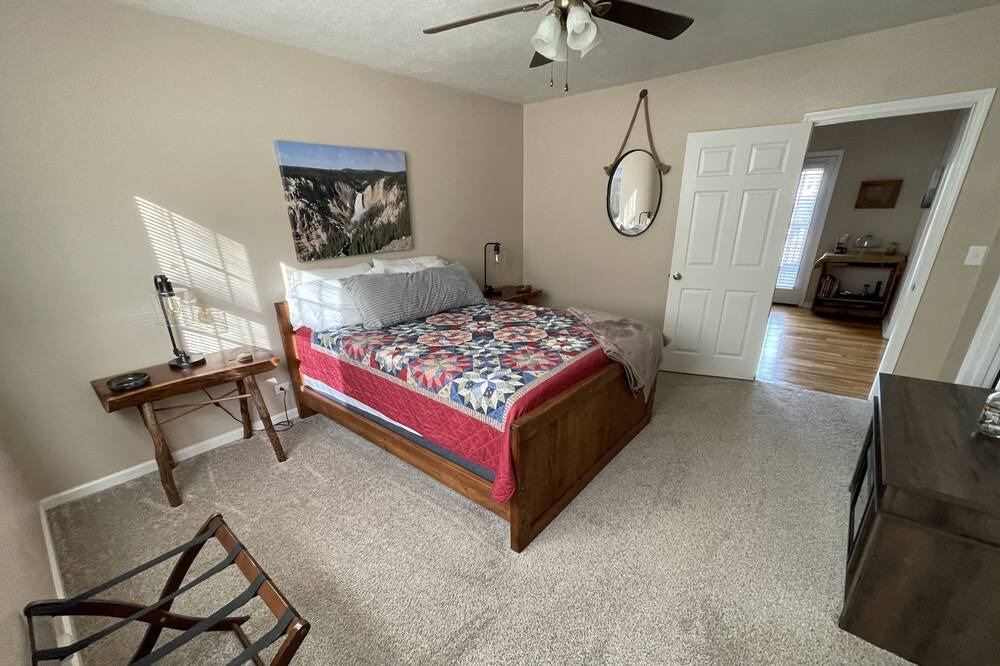 Photo of Bedroom in Union City