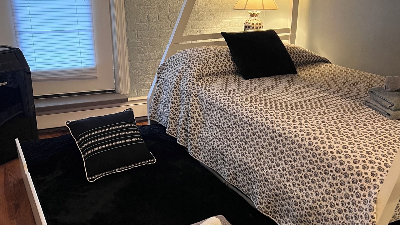 Photo of Bedroom in Union City