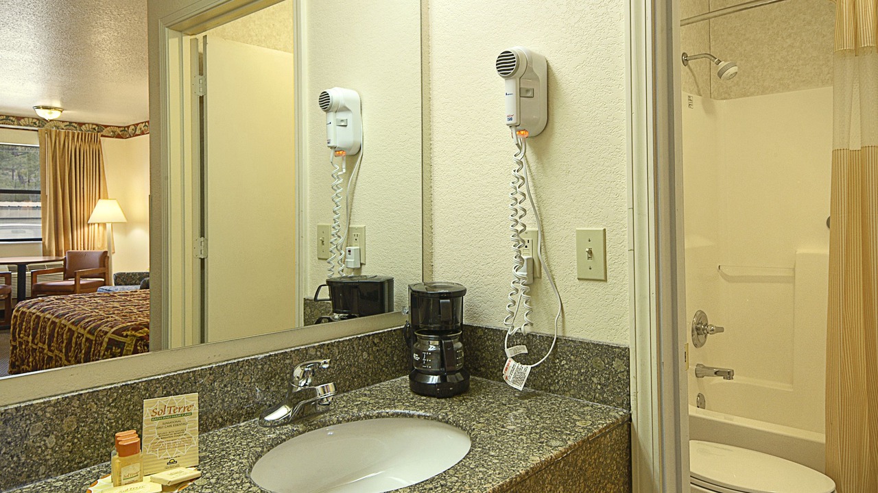 Photo of Bathroom in Fordyce