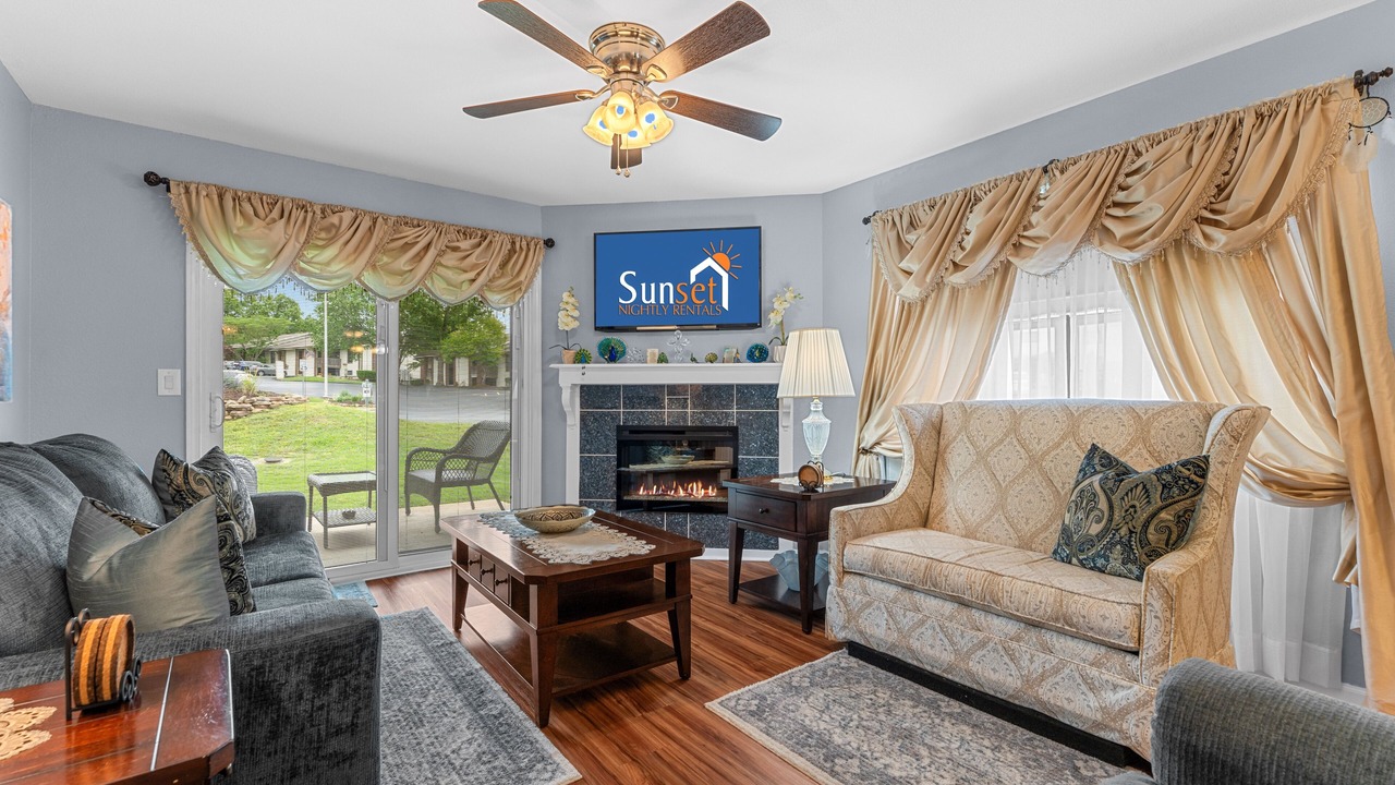Photo of Livingroom in Table Rock