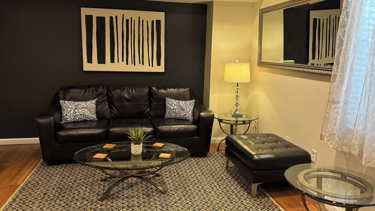 Photo of Livingroom in Union City
