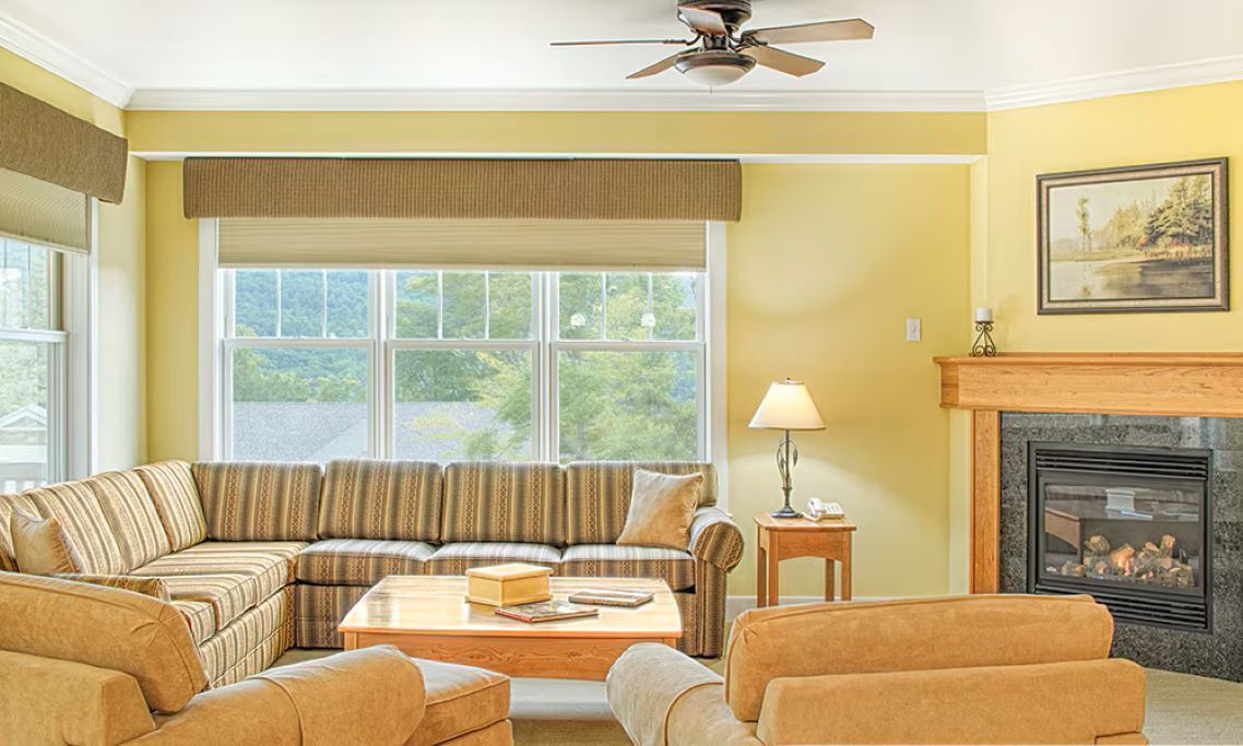 Photo of Livingroom in Jeffersonville