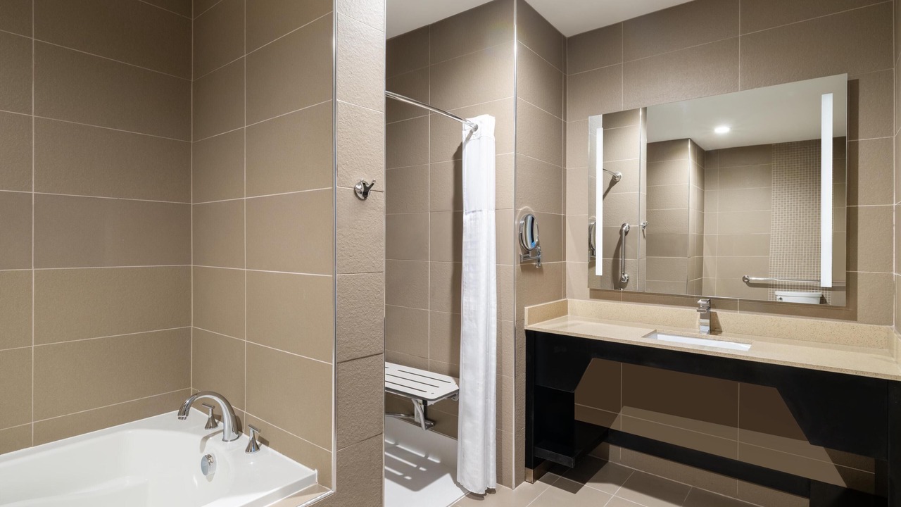 Photo of Bathroom in North Bergen