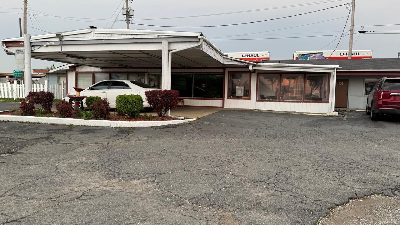 Photo of Others in Benton