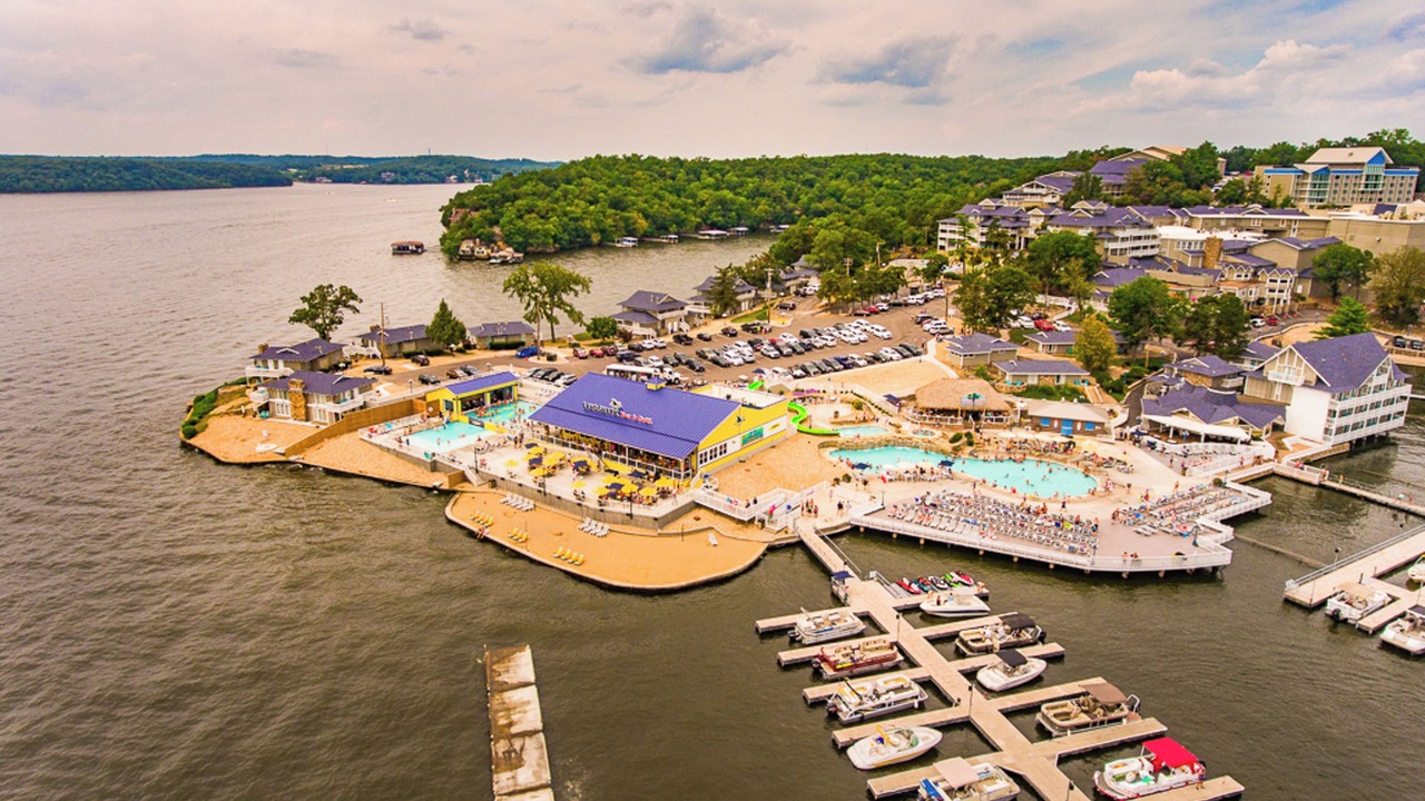 Photo of Others in Lake of the Ozarks