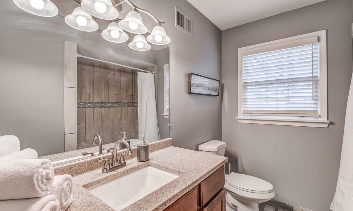 Photo of Bathroom in Ellendale
