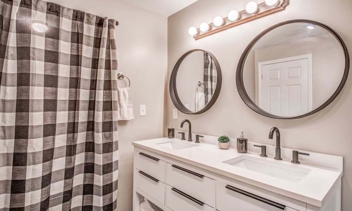 Photo of Bathroom in Memphis
