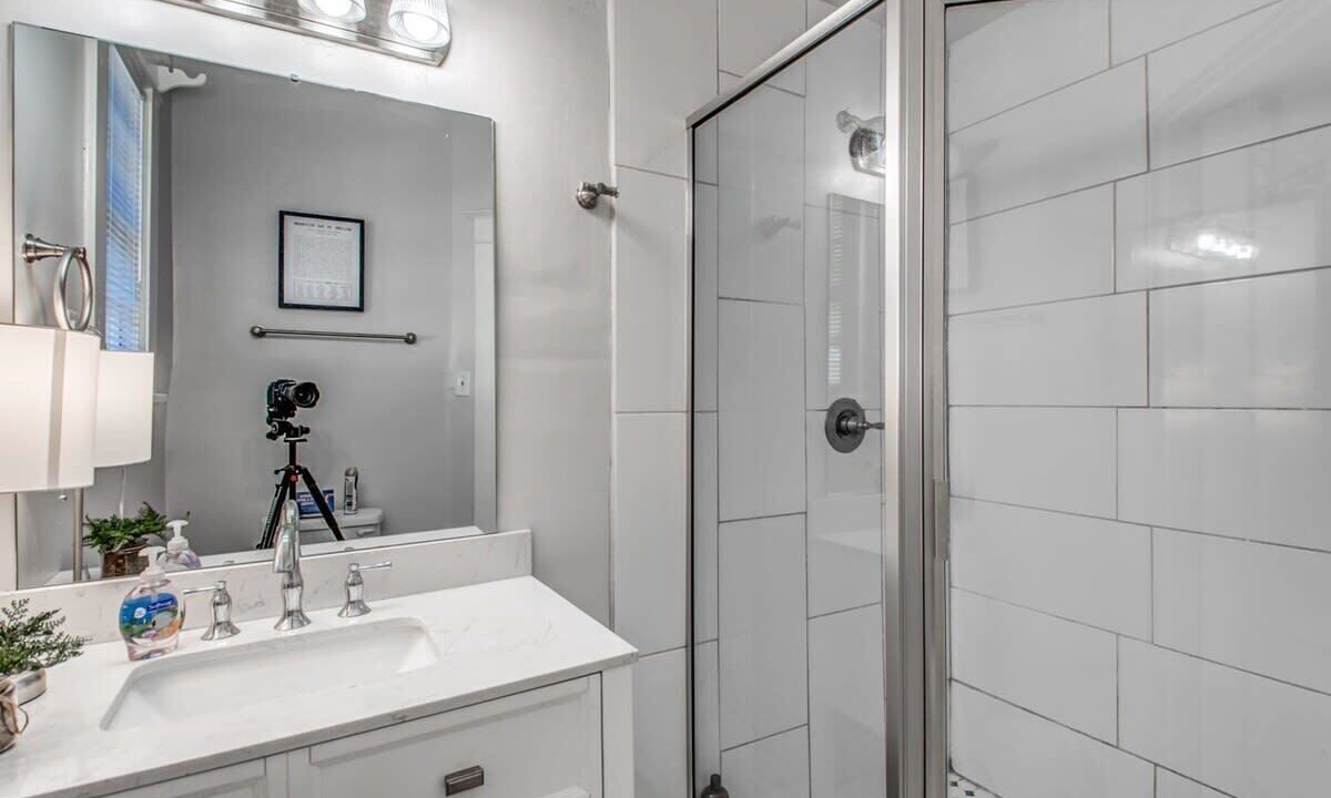 Photo of Bathroom in Vollintine-Evergreen