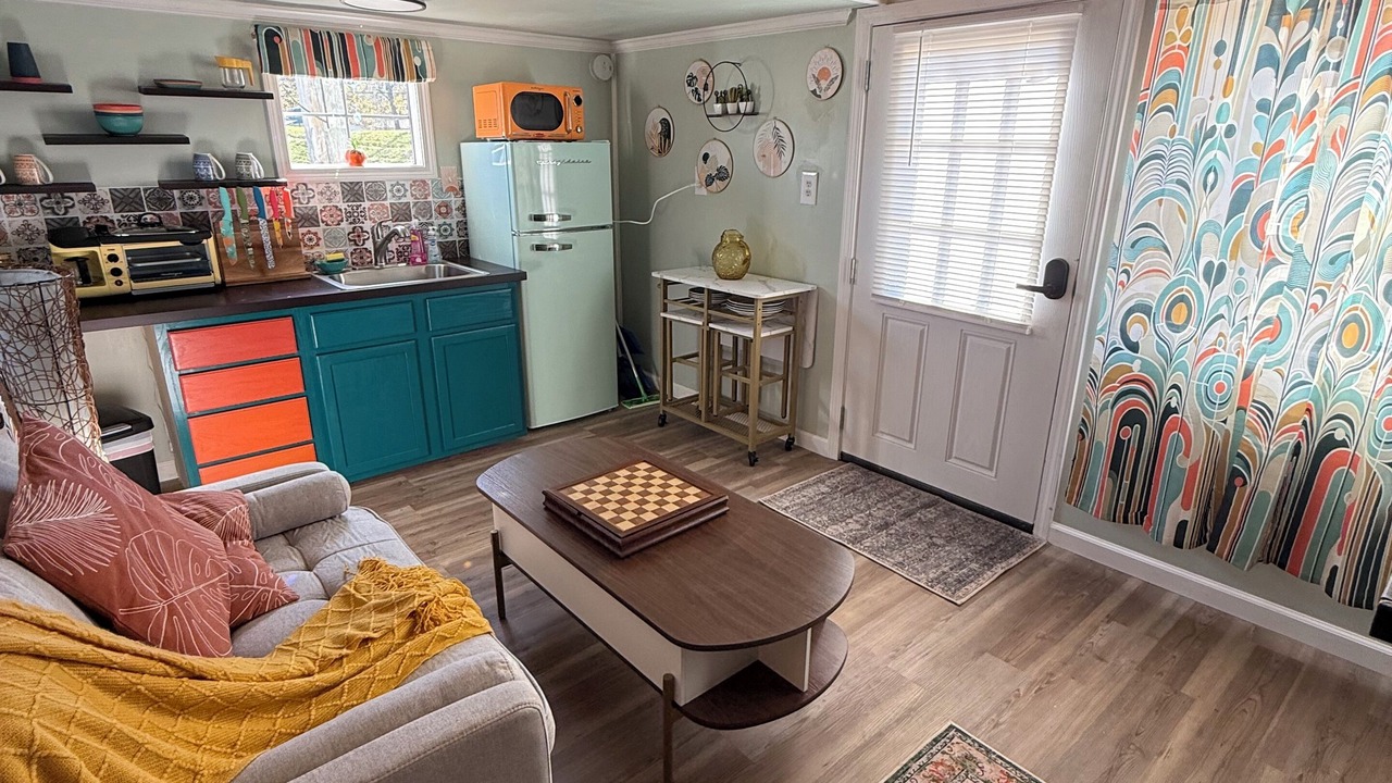 Photo of Livingroom in Monroe