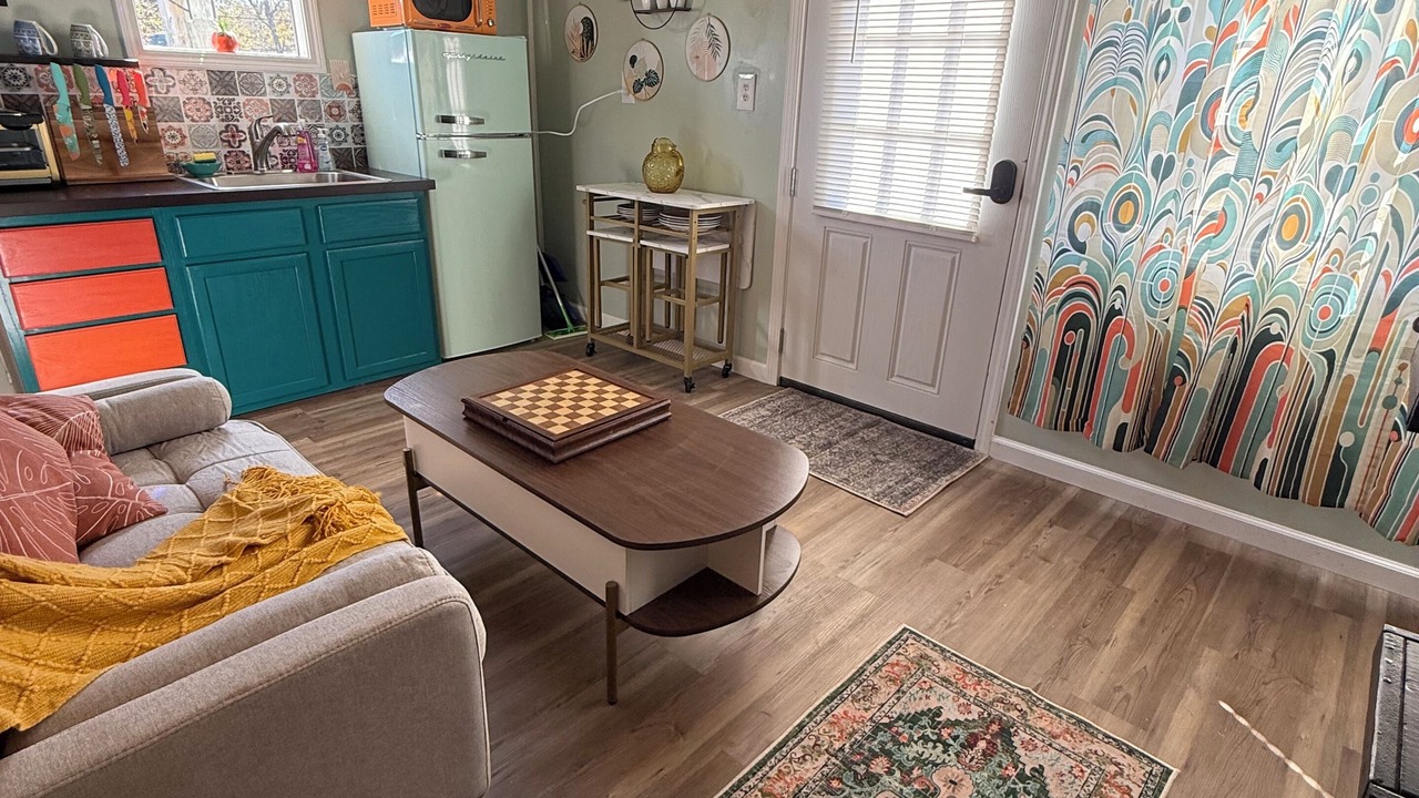 Photo of Livingroom in Monroe