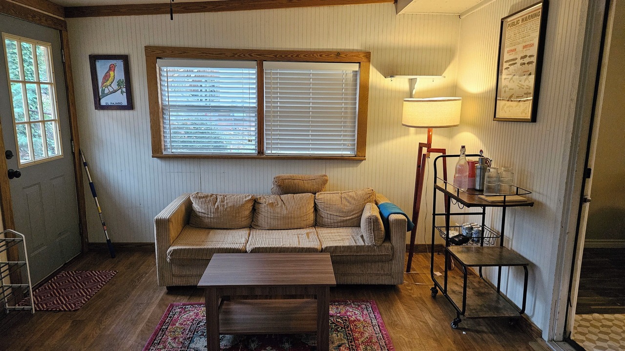 Photo of Livingroom in Sherwood